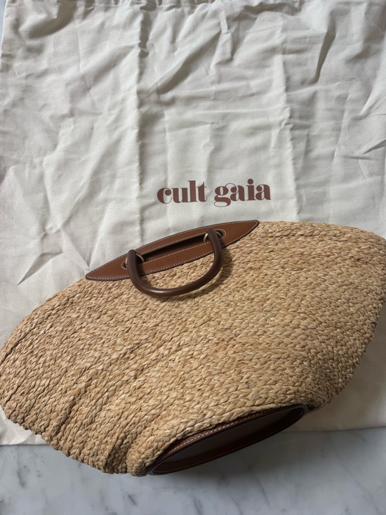 cult gaia Handbags - cult gaia Wanda Tote